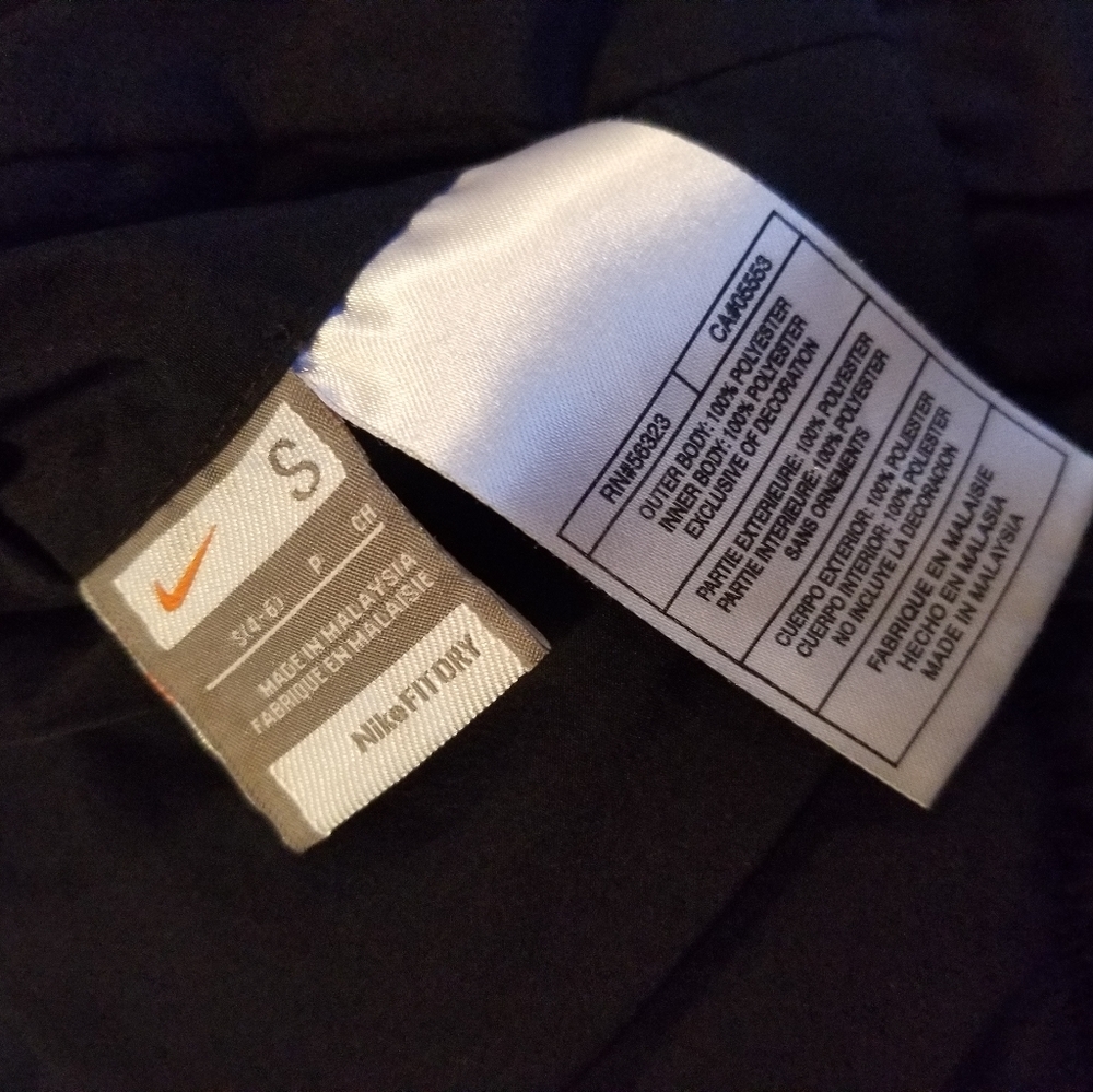 Nike Dry Fit REVERSIBLE jacket - Picture 2 of 6